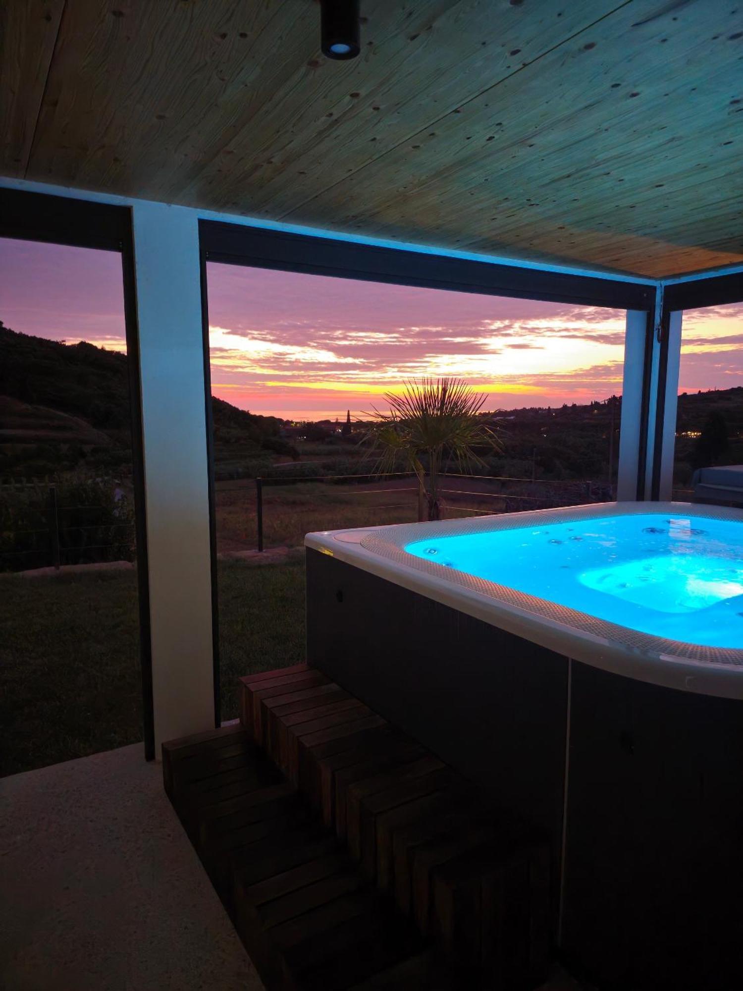 Seaview Apartment Mirjam With Jacuzzi Portorož Eksteriør bilde